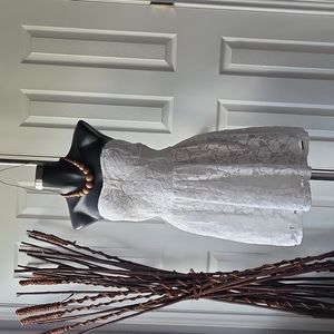 Abercrombie & Fitch women's Strapless mini Dress size M color Beige